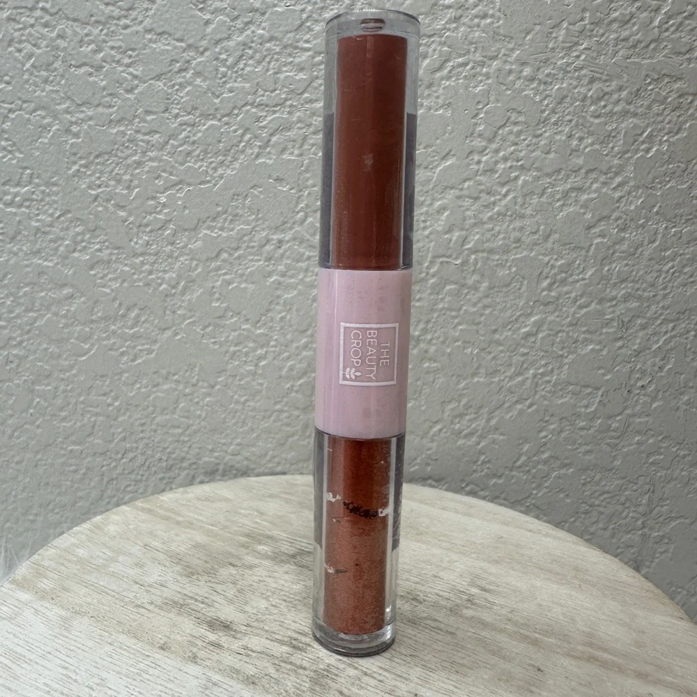 $3 🌙 Beauty Crop Liquid Eyeshadow Duo in: Cinnamon & Fudge FULL SZ‎